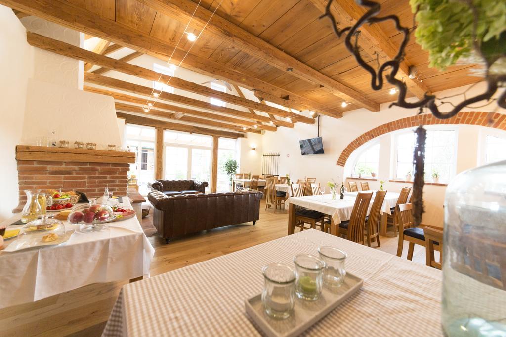 Farm stay Bauernhof Zoller *